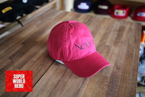 빨간색 모자, 뉴욕 모자, NEW YORK 레터링 / 야구모자, 볼캡, 빈티지스타일, 캐쥬얼캡, 캐쥬얼한 모자, 스트릿 패션, 심플한 모자